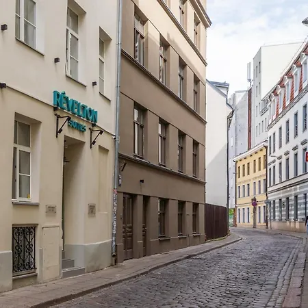 Kaleju Bright Old Town Апартаменты *