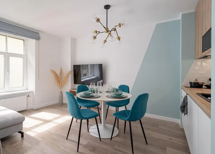 Kaleju Bright Old Town